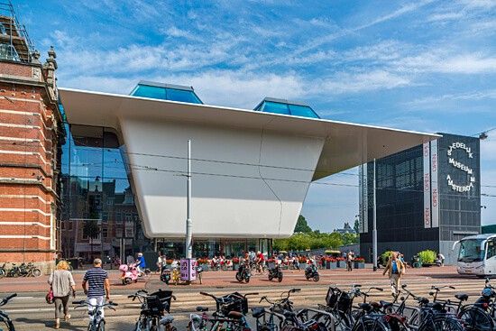 Stedelijk Museum Amsterdam or Art in A Bathtub
