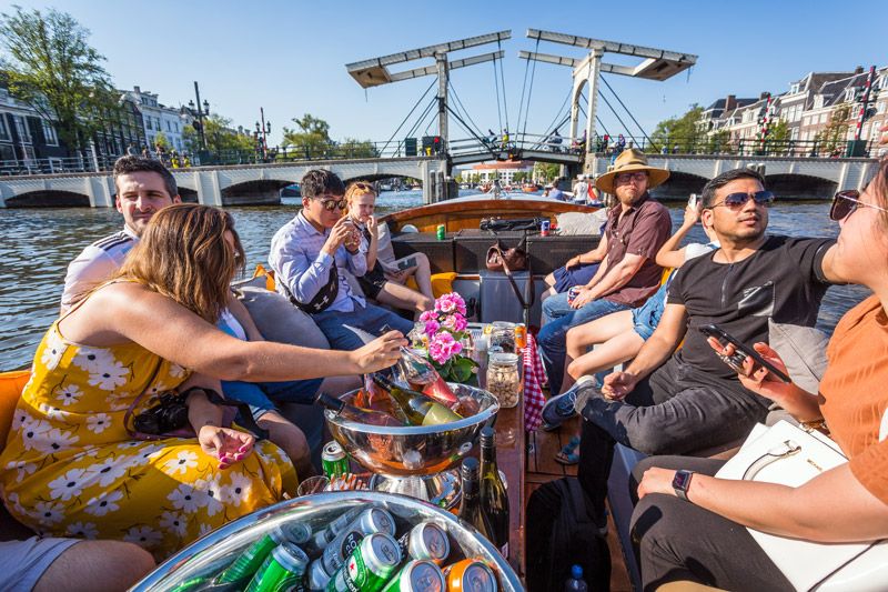 Captain Jack Canal Tour: Amsterdam at its Best